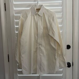 Men’s cream button up shirt